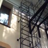 Вертикальные металлические лестницы.  эвакуационные лестницы пож